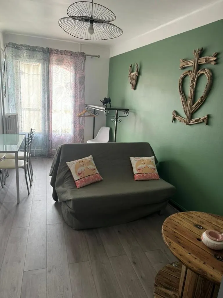 Apartment Le 134 Arles Centre Climatise 1 A 4 Personnes Appartement